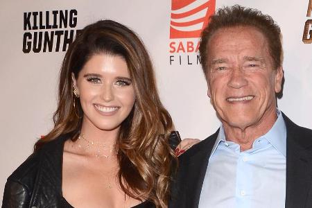 Katherine Schwarzenegger mit Papa Arnold bei einem Event