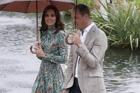 31. August 2017: Bei ihrem Auftritt mit Prinz William am 20. Todestag von Prinzessin Diana ließ sich unter dem farbenfroh ge...