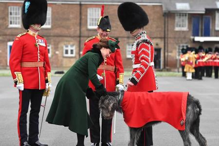 17. März 2018: Passend zum St. Patrick's Day kleidete sich die Herzogin zur Parade der Irish Guards in London in einen wadel...