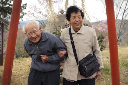 Shigeko und Isao Sugihara (r.) aus Japan