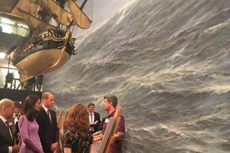 Letzte Station Hamburg: In der Hansestadt besuchte das Paar das Internationale Maritime Museum.