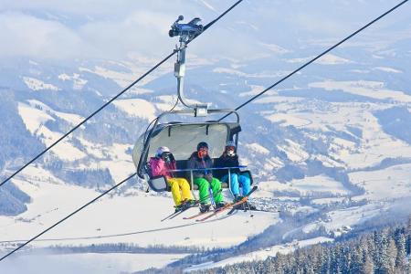 Schladming schiebt sich auf einen guten siebten Platz. Skiprofis, Familien und Party-Gäste - für jeden ist hier das richtige...