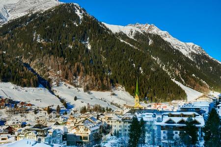 Vorjahressieger Ischgl rutscht diese Wintersaison auf den zweiten Platz ab. Dass es sich in Ischgl gut feiern lässt, ist ja ...