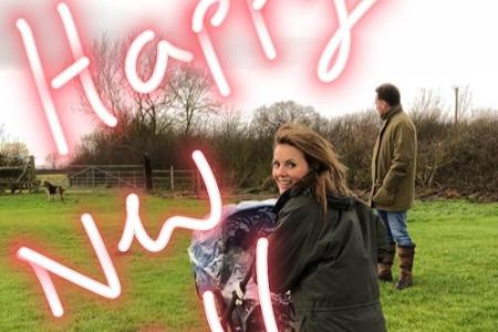 Ex-Spice-Girl Geri Horner schickt vom Neujahrspaziergang Grüße in die Welt hinaus und wünscht ein 