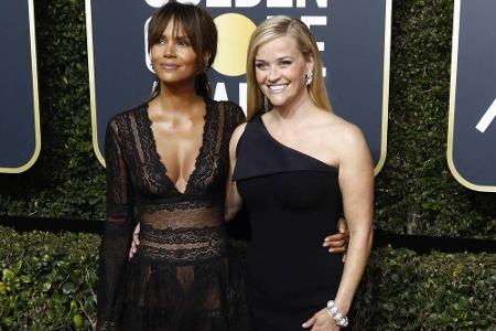 Halle Berry entschied sich für ein sexy Kleid von Zuhair Murad. Reese Witherspoon, die die 