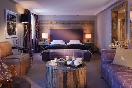 Intime Atmosphäre mit viel Holz: Zimmer im Hotel Arlberg