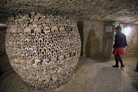 Die Katakomben – die gruseligste Touristenattraktion von Paris Die Katakomben – die gruseligste Touristenattraktion von Paris