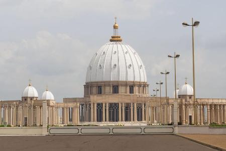 Petersdom-Nachbau in Yamoussoukro, Elfenbeinküste