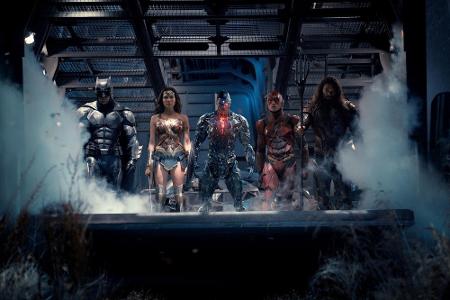 Ab 16. November arbeiten Batman, Wonder Woman, Cyborg, The Flash und Aquaman im DC-Streifen 