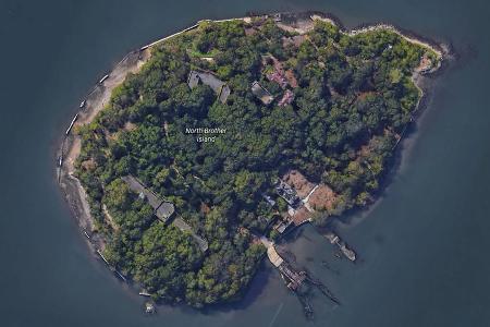 North Brother Island war Schauplatz zahlreicher Tragödien. Heute hat sie die Natur größtenteils wieder zurückerobert