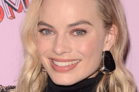 Margot Robbie lädt gerne mal Fremde zu sich ein Margot Robbie lädt gerne mal Fremde zu sich ein