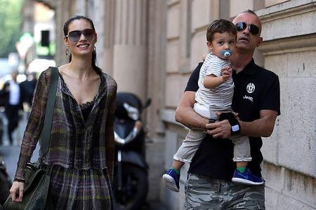 ...auch Papa Eros war in Sachen Nachwuchs mit Marica Pellegrinelli genauso fleißig wie seine Ex. Gabrio Tullio und Raffaela ...