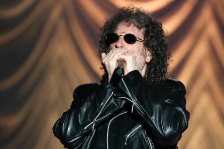 Die J. Geils Band, abgebildet Mundharmonikaspieler und Trompeter Magic Dick (72), besteht bereits seit 1967.