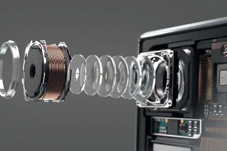 Der Kamera des Sony Xperia XZ Premium liegt ein Sensor mit aufgesetzten Speicherbausteinen zu Grunde. Die Bildberechnung sol...