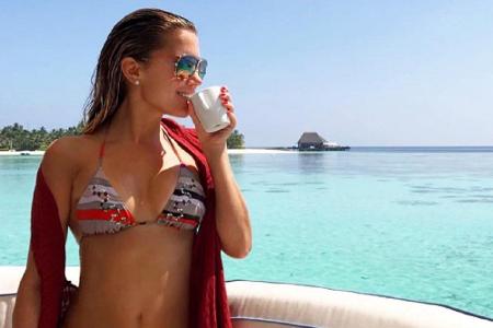 Sylvie Meis (38) wiederum präsentiert ihren Top-Body beim Urlaub auf den Malediven. Fotos von sich beim Sonnenbaden möchte s...