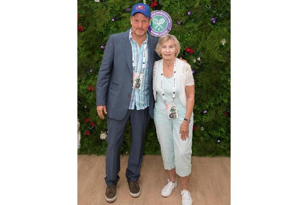 Eine weitere Hollywood-Größe, die den Weg nach Wimbledon fand, ist Schauspieler Woody Harrelson.