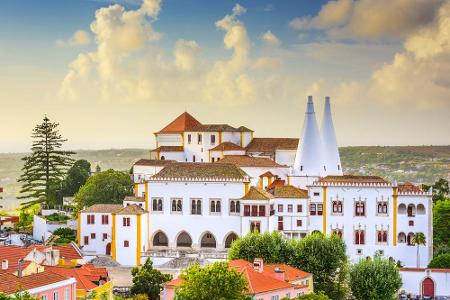 Seit 1995 gehört Sintra zum Weltkulturerbe der UNESCO. Die portugiesische Kleinstadt war im Mittelalter und der frühen Neuze...