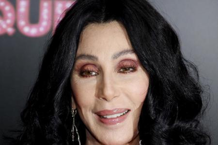 Wie offensichtlich auch im restlichen Gesicht der Pop-Legende Cher.