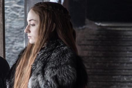 Das Leben der Sansa Stark, der ältesten Tochter aus dem Hause Stark, ist ein echtes Martyrium. Neben ihrer Willensstärke ble...