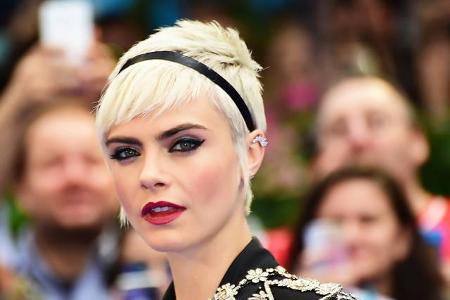 Happy Birthday, liebe Cara Delevingne! Mit dem 12. August hat die Britin tatsächlich schon 25 Jahre auf dem Buckel und steht...