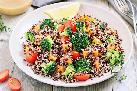 Quinoa passt fast zu jedem Salat