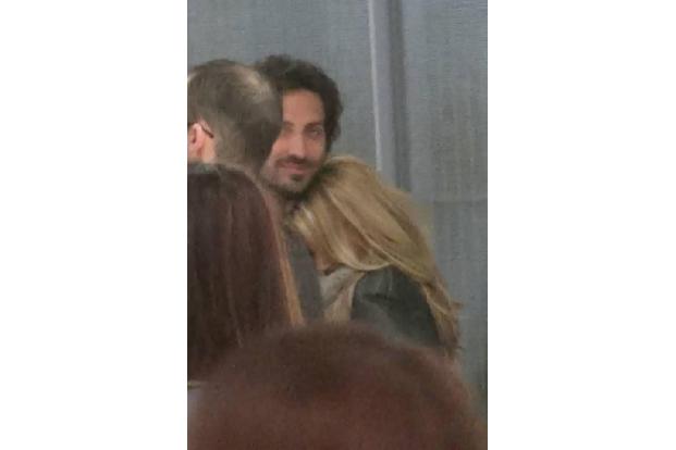 ...Sylvie? Die fand in dem Franzosen Guillaume Zarka ihren ersten Freund nach der Trennung von Rafael. Die Liebe hielt aller...
