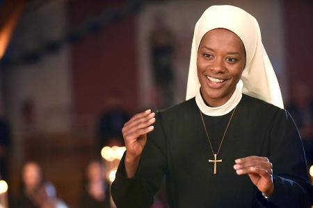 Denise M'Baye als Novizin Lela in 