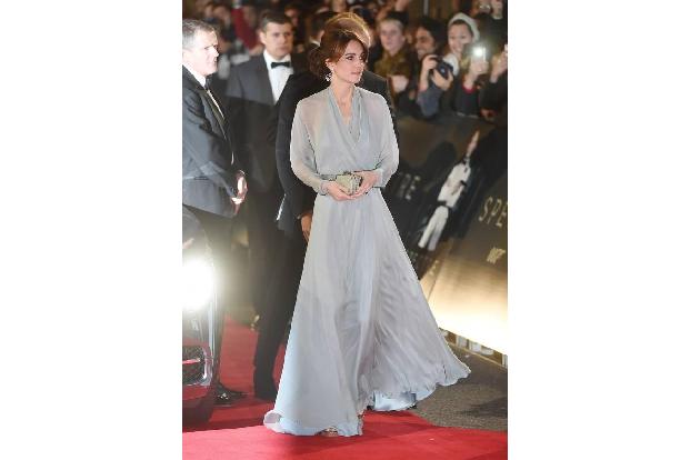 ...ein No-Go, die mögliche zukünftige Königin von England ohne Unterwäsche zu sehen. Zum Glück war der Rock blickdicht! Mit ...