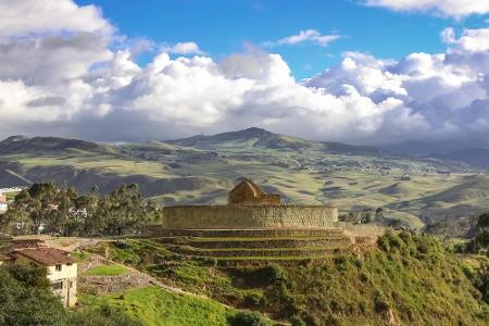 Im Herzen Ecuadors befindet sich in einer Höhe von 3.200 Metern die geheimnisvolle Ruinenstätte Ingapirca. Sie gibt Gelehrte...