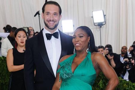 Tennis-Queen Serena Williams (35) gab im April 2017 überraschend bekannt, dass sie und ihr Verlobter, Reddit-Mitbegründer Al...
