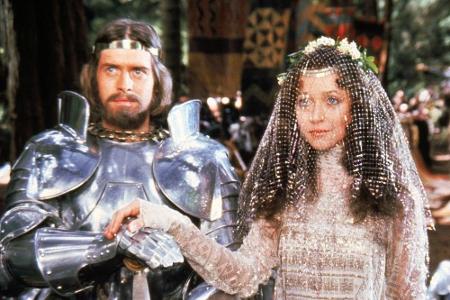 Bereits im Jahr 1981 wurde die Sage um König Artus, Zauberer Merlin und Schwert Excalibur auf die Leinwand gezaubert. Mitunt...