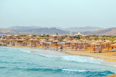 Nämlich in Ägypten. Im Süden des Landes liegt die Kleinstadt Marsa Alam und der dazugehörige Strand Marsa Nayzak. 15,51 Euro...