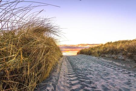 Der erste von fünf (!) norwegischen Vertretern ist der Strand von Hamresanden an der Südspitze des Landes in der Provinz Ves...