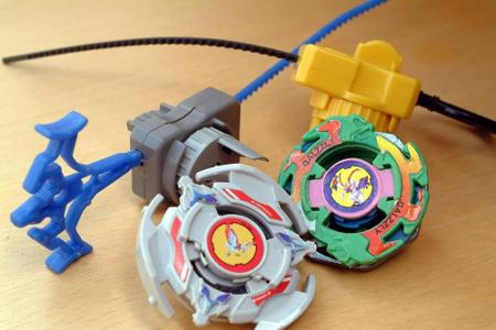 Anfang der 00er erlebten Kreisel ein neues Hoch: Doch bei BeyBlades handelte es sich um eine ganz besondere Version. Die mod...