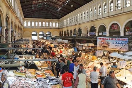 Platz 4: Athen. Griechenlands Hauptstadt hält die europäische Flagge hoch. Neben den Klassikern Gyros, Souvlaki und Bifteki ...