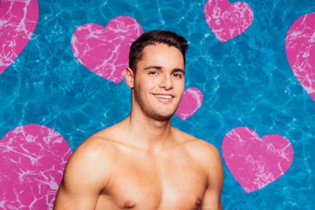 Breno (21), Student, Tänzer und Stripper aus Berlin: 