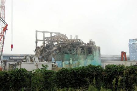 In den Reaktoren eins bis vier kam es zu Explosionen, welche die Reaktorhüllen stark beschädigten. Dabei wurden radioaktive ...