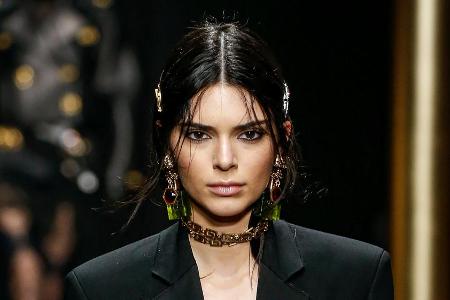 Kendall Jenner auf dem Laufsteg