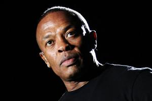 Dr. Dre nach Gehirn-Aneurysma noch immer auf der Intensivstation?
