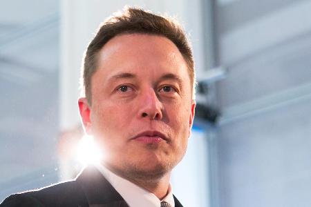 Elon Musk profitiert von seinem Unternehmen Tesla.