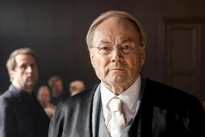 "Ferdinand von Schirach: Feinde": Das erwartet die Zuschauer