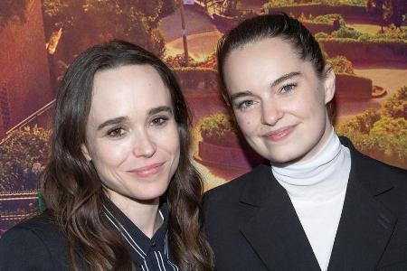 Elliot Page (l.) und Emma Portner auf einem Event im Sommer 2019