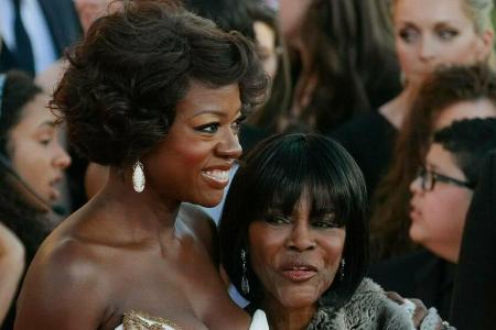 Viola Davis (l.) und Cicely Tyson bei den 18. Screen Actors Guild Awards