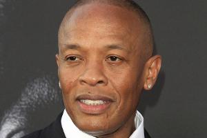 Nach Gehirnaneurysma: Dr. Dre arbeitet schon wieder im Tonstudio