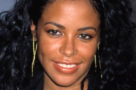 Aaliyah wurde posthum für den Grammy nominiert Aaliyah wurde posthum für den Grammy nominiert