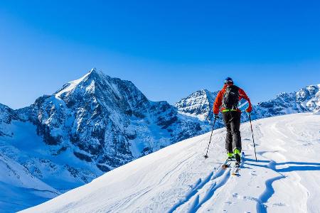 Beim Skitourengehen ist man oft allein in der Natur unterwegs.