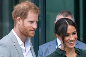 Harry und Meghan sind ihre royalen Pflichten endgültig los