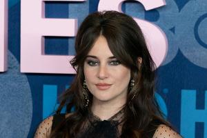 Shailene Woodley bestätigt Verlobung mit Aaron Rodgers