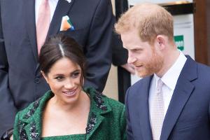 Reist Prinz Harry ohne Herzogin Meghan nach Großbritannien?