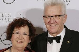 Winfried Kretschmanns Frau ist an Brustkrebs erkrankt